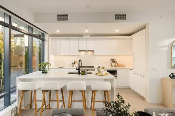 5987 Wilson AVE #101 Burnaby, BC V5H 0L7