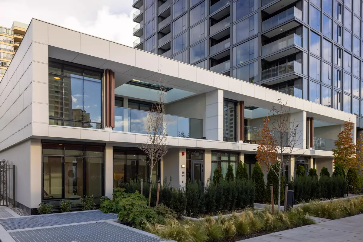 Burnaby, BC V5H 0L7,5987 Wilson AVE #101