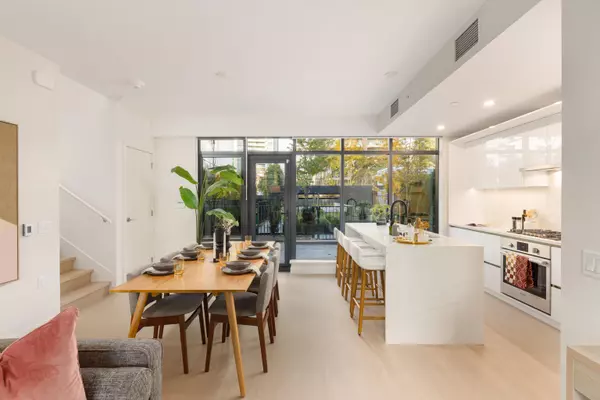 Burnaby, BC V5H 0L7,5987 Wilson AVE #101