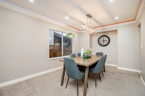 Surrey, BC V4N 0H7,8045 164a ST