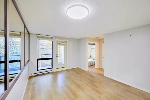 Vancouver, BC V5R 6H6,3638 Vanness AVE #318