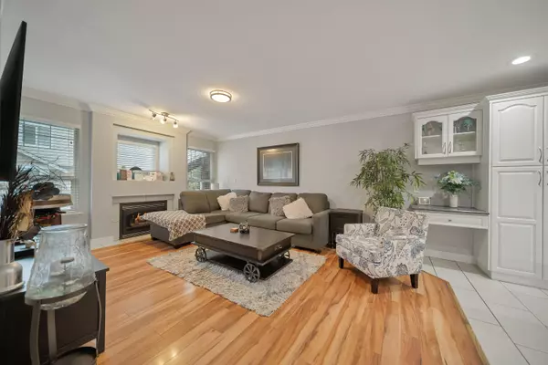 Surrey, BC V3S 9H8,18419 68 AVE