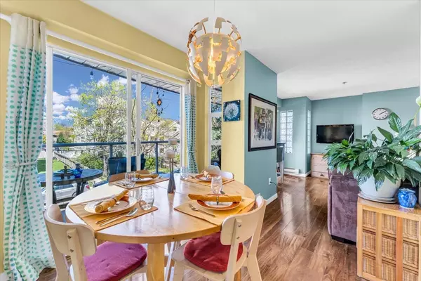 966 W 14th AVE #303, Vancouver, BC V5Z 1R4