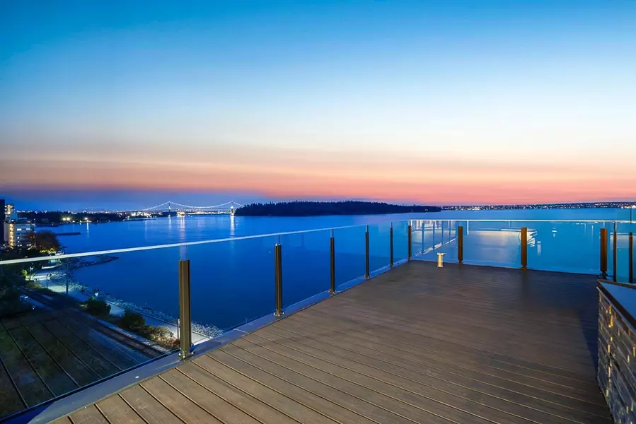 2090 Argyle AVE #602, West Vancouver, BC V7V 4R4