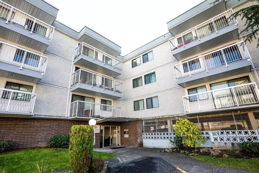 6420 Buswell ST #110, Richmond, BC V6Y 2E9