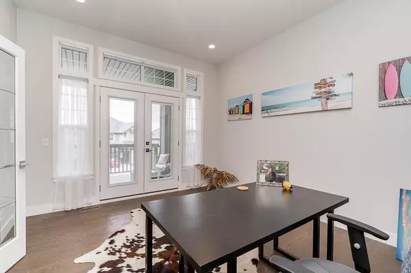 3511 Bishop PL Coquitlam, BC V3E 0K2