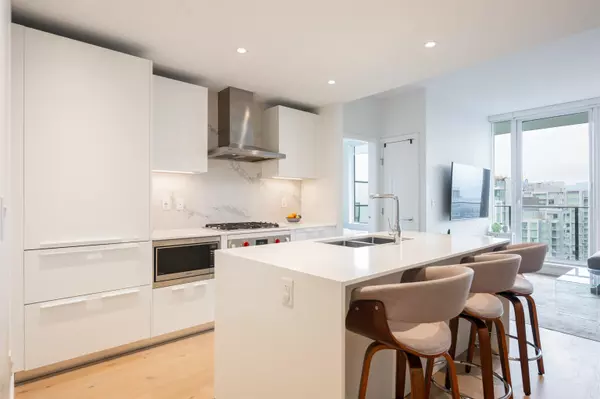 Burnaby, BC V5H 0J8,6699 Dunblane AVE #3602