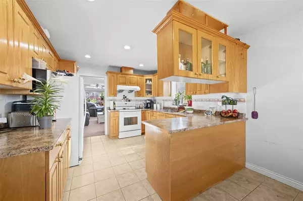 Abbotsford, BC V2T 6W5,31449 Legacy CT