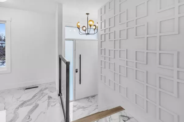 Chilliwack, BC V2R 3G8,45122 Balmoral AVE