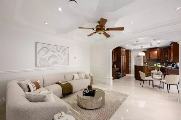 7451 Bates RD Richmond, BC V7A 1C8