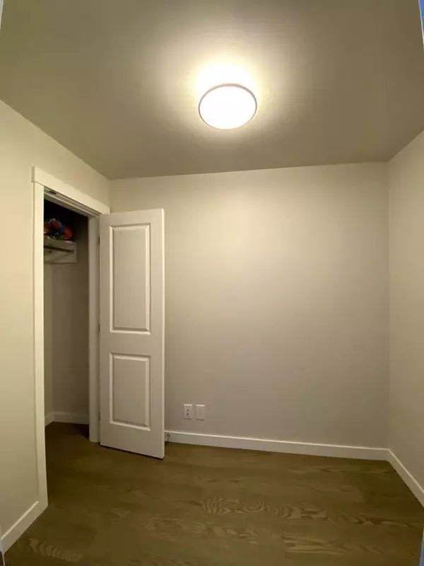 Vancouver, BC V6S 0L3,3563 Ross DR #638