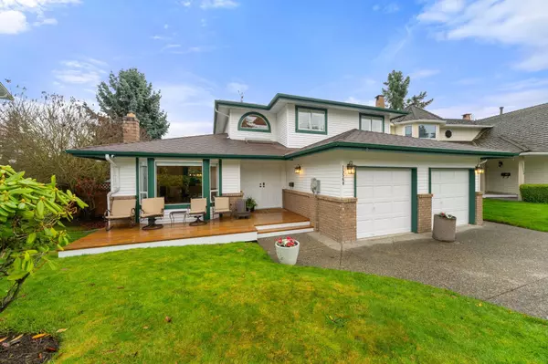 15560 Vista DR, White Rock, BC V4B 5H8