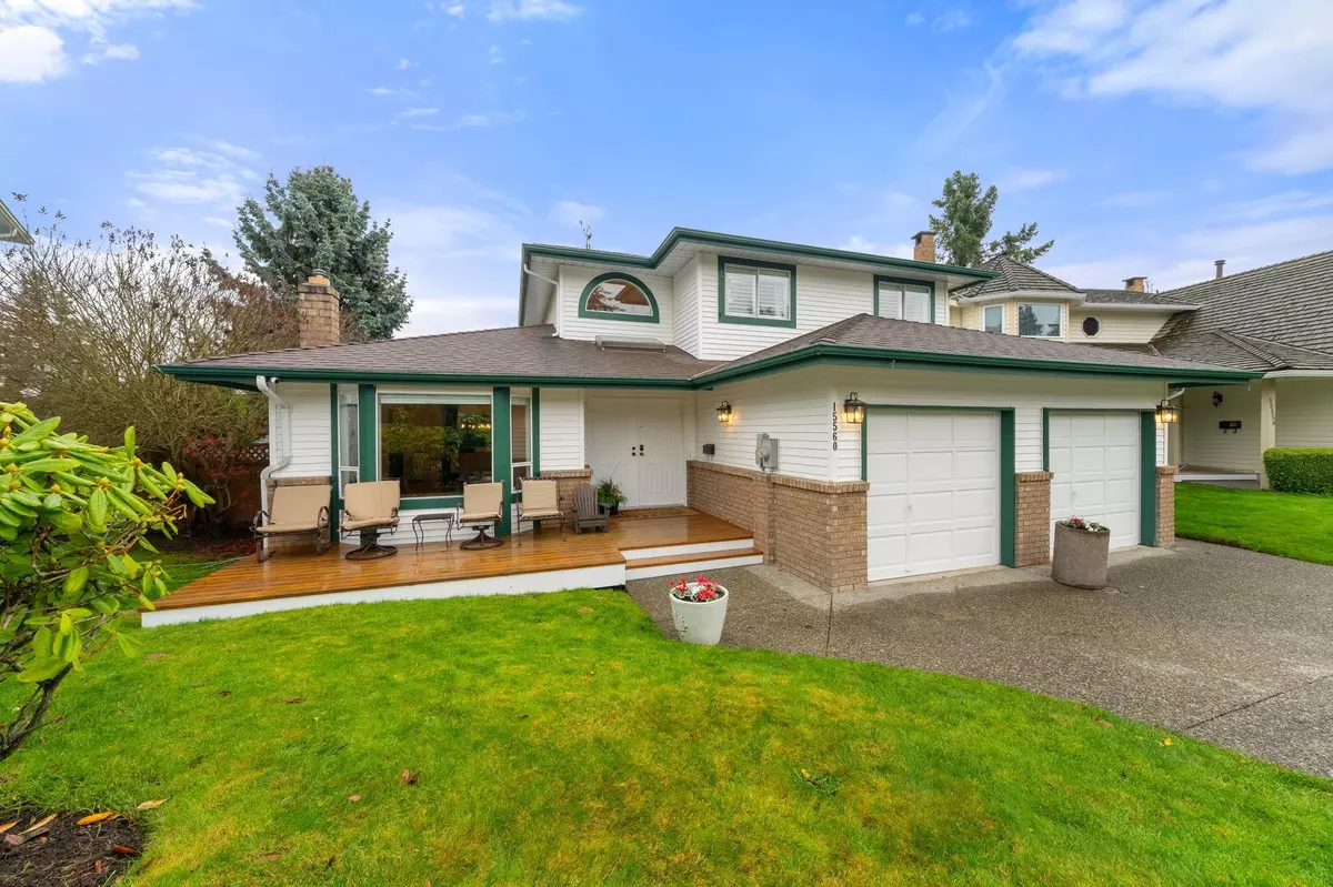 White Rock, BC V4B 5H8,15560 Vista DR