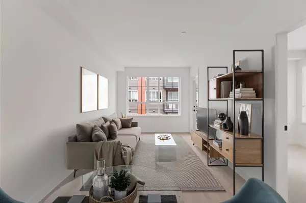 Surrey, BC V3T 1Z2,13258 105 AVE #418