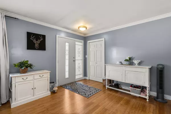 Abbotsford, BC V2S 1S4,33690 Beechwood DR