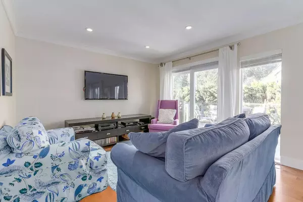 North Vancouver, BC V7N 2E3,3129 Princess AVE