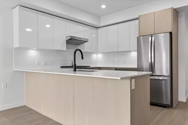 Port Coquitlam, BC N0N 0N0,2277 Hawthorne AVE #207