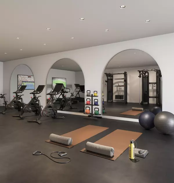 Coquitlam, BC V3K 0J8,390 Guilby ST #110