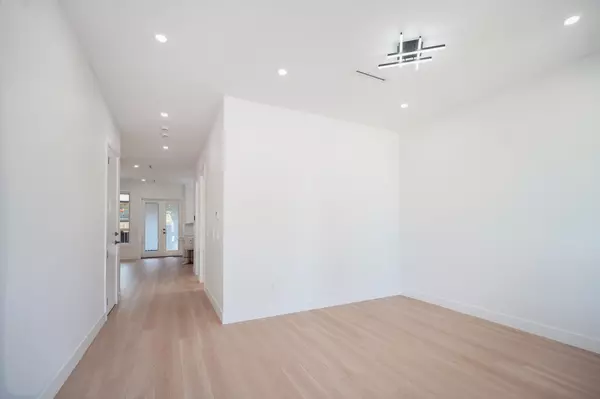 Delta, BC V4C 4H5,7938 110 ST