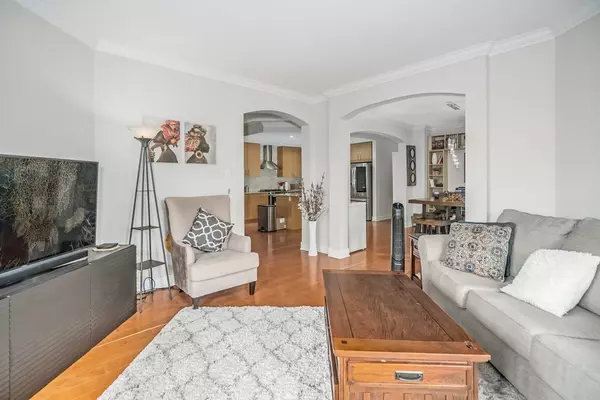 Surrey, BC V3S 6V7,16421 64 AVE #204