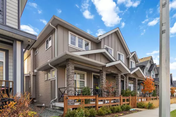 7381 197 ST, Langley, BC V2Y 3R5