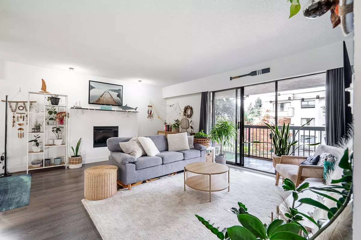 New Westminster, BC V3M 1S1,1025 Cornwall ST #207