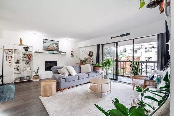 1025 Cornwall ST #207, New Westminster, BC V3M 1S1