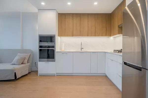 Surrey, BC V3T 0S4,13359 Old Yale RD #2505