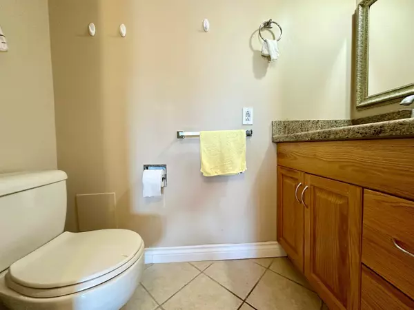 6595 Willingdon Ave #1106 Burnaby, BC V5H 4E5