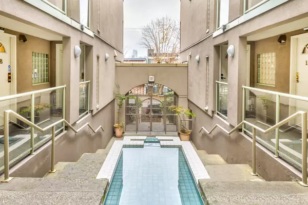 Vancouver, BC V6H 1C4,1082 W 8th AVE #204