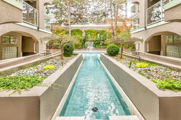 Vancouver, BC V6H 1C4,1082 W 8th AVE #204