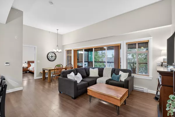 Surrey, BC V4P 0G9,3585 146a AVE #508