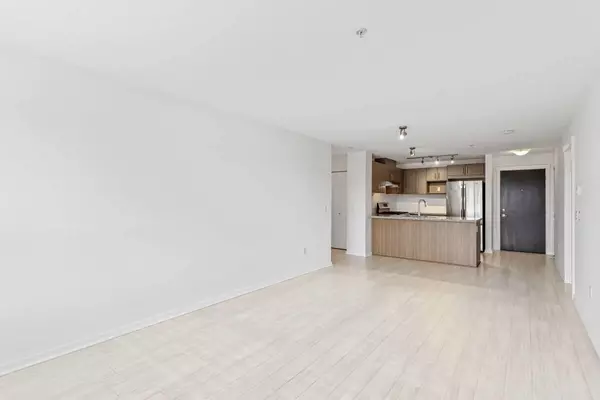 Coquitlam, BC V3E 0B7,3156 Dayanee Springs Blvd #305