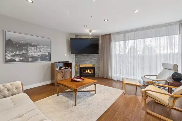 Richmond, BC V7C 3W2,7700 Gilbert RD #204