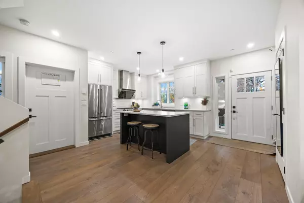 908 E 17th AVE Vancouver, BC V5V 1C2