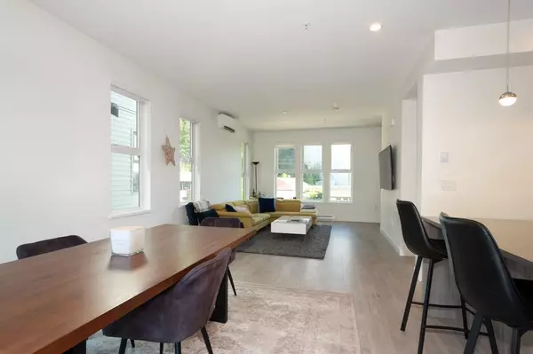 Britannia Beach, BC V8B 1C5,351 Copper DR #13