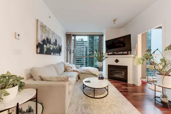 Vancouver, BC V6B 6P6,928 Richards ST #2104