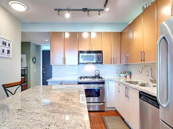 Sechelt, BC V7Z 0H3,5160 Davis Bay RD #105