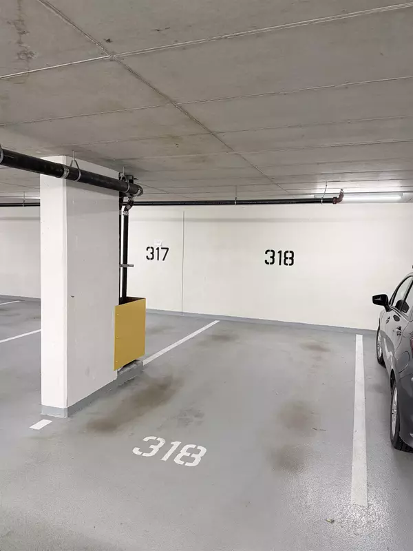 Vancouver, BC V6B 0C2,1055 Richards ST #15xx