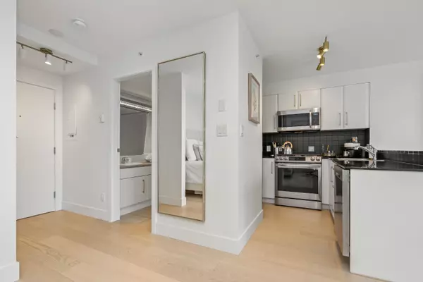 Vancouver, BC V6Z 2X6,501 Pacific ST #2006