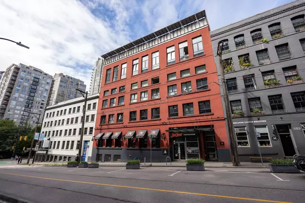 869 Beatty ST #201, Vancouver, BC V6B 2M6
