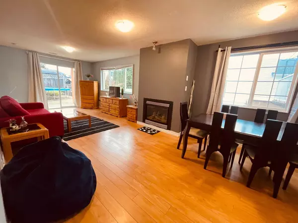 White Rock, BC V4B 4V7,982 Keil ST