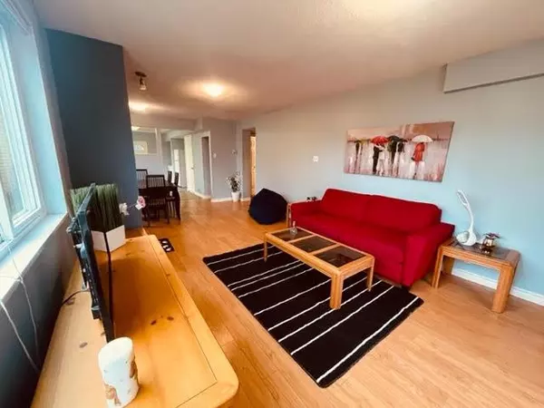 White Rock, BC V4B 4V7,982 Keil ST