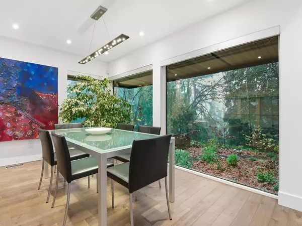 Coquitlam, BC V3J 5X3,1381 Chine CRES