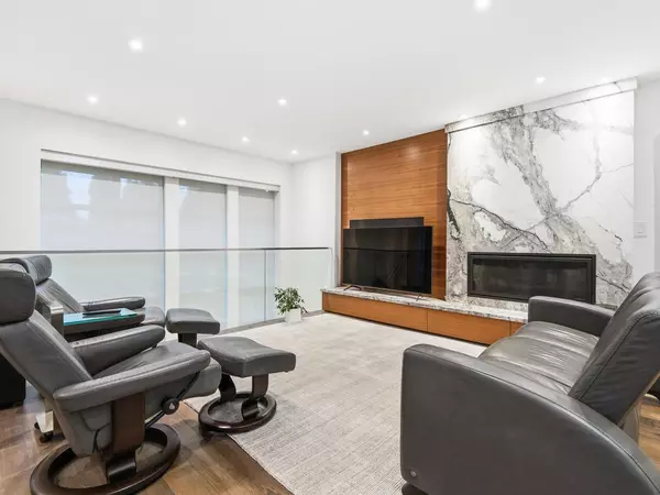 Coquitlam, BC V3J 5X3,1381 Chine CRES