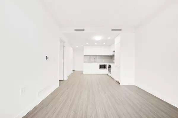 Surrey, BC V3T 0X2,13675 107a AVE #2101