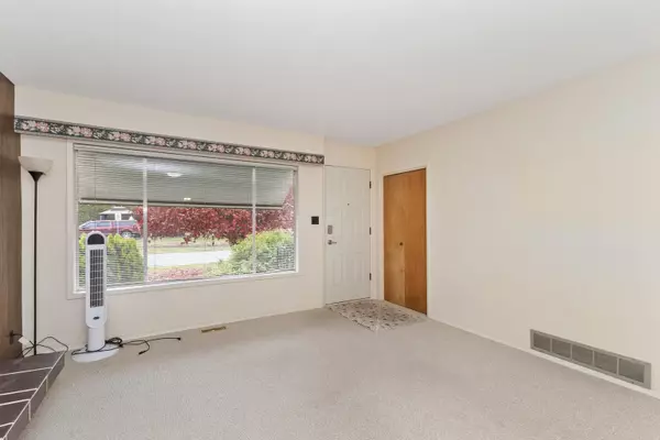 Abbotsford, BC V2S 3H7,2142 Sandalwood CRES