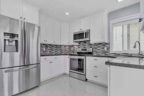 Chilliwack, BC V2R 3K6,5664 Villa Rosa PL