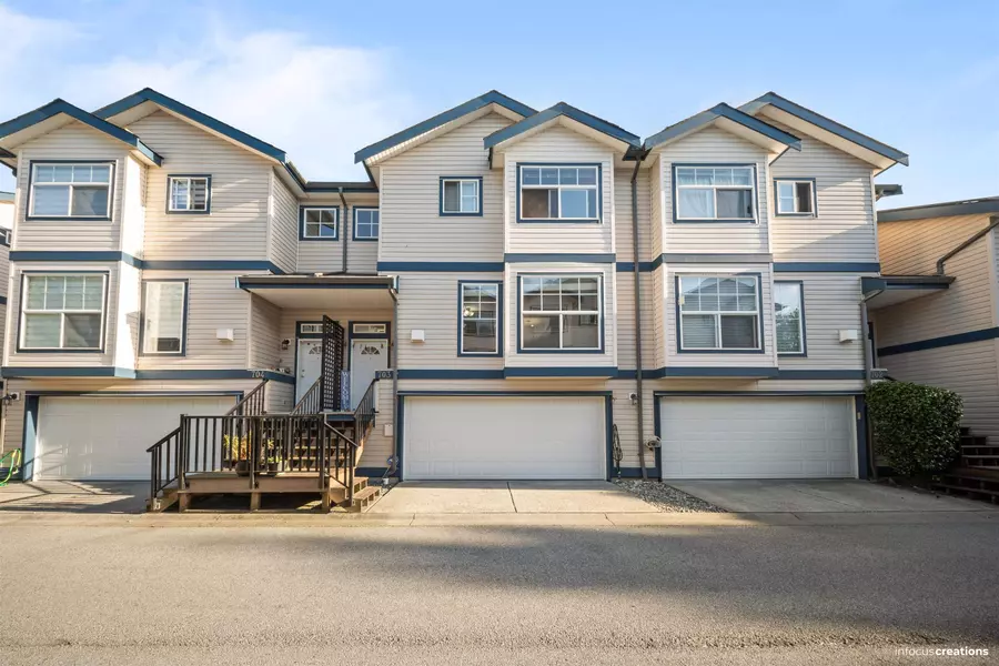 9118 149 ST #703, Surrey, BC V3R 3Z6