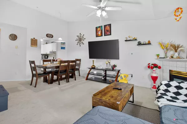 Surrey, BC V3W 2M7,12769 72 AVE #312